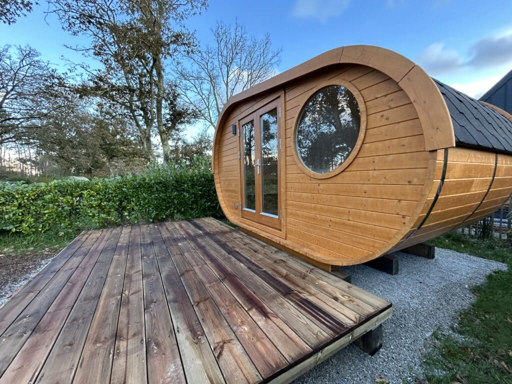 Hébergement insolite Hobbit 10m² pour 2 ou 3 personnes